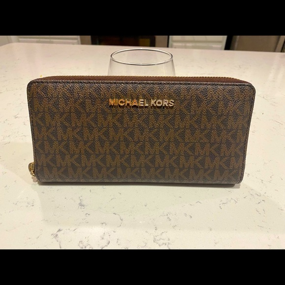 Michael Kors wallet, brown, 8.25” W X 4” H X 1” D - Picture 1 of 3